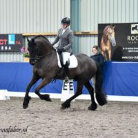Z1 Arend fan Sleat (v. Wierd 409) met Leslie Agricola 1664